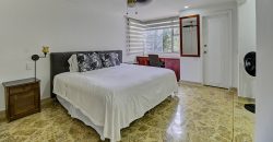 Apartamento en la ciudad de Medellín en el Poblado El Patio