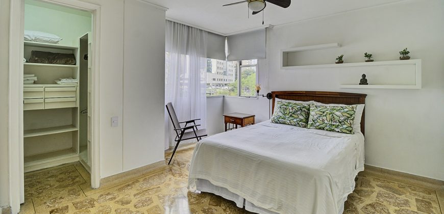 Apartamento en la ciudad de Medellín en el Poblado El Patio