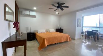 Apartamento sector San Fernando Plaza en Medellín