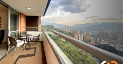 Apartamento ubicado en el sector de la Loma del Indio en la ciudad de Medellín