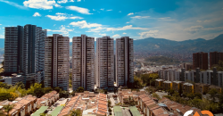 Apartamento ubicado en el sector de Loma del Indio en el Poblado para la renta