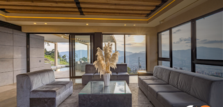 Casa amoblado para renta por días ubicada en el Poblado en Medellín