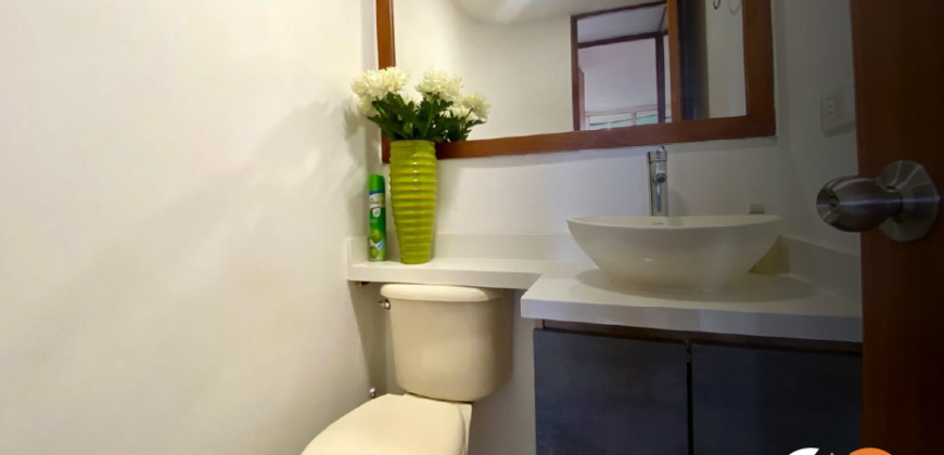 Apartamento disponible para la renta ubicado en el sector de Milla de Oro en Medellín