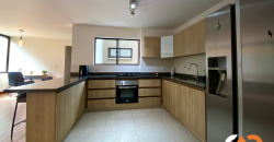 Apartamento para renta ubicado en la transversal inferior en el Poblado Medellín