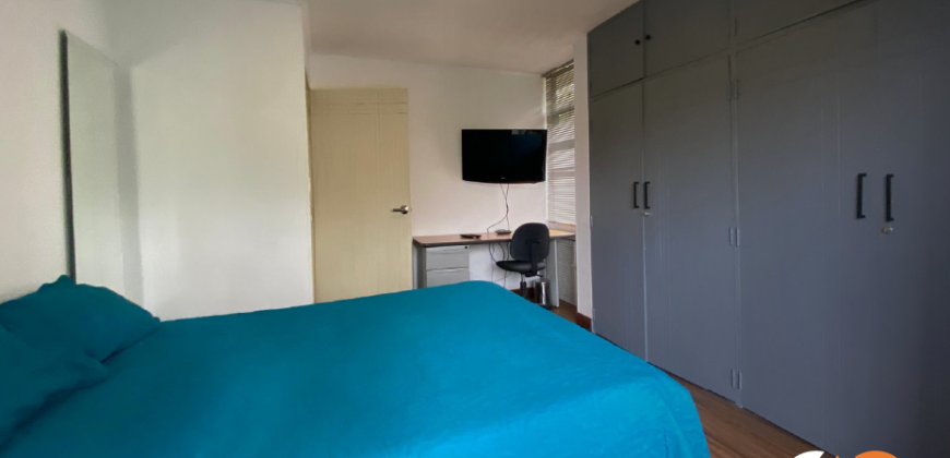 Apartamento para renta ubicado en la transversal inferior en el Poblado Medellín