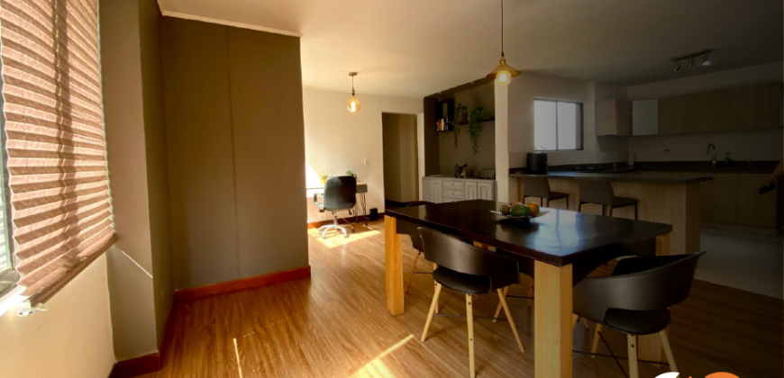 Apartamento para renta ubicado en la transversal inferior en el Poblado Medellín