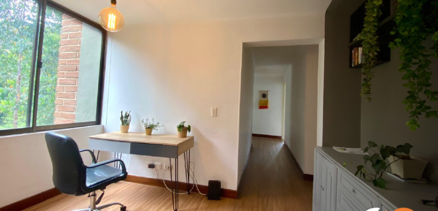 Apartamento para renta ubicado en la transversal inferior en el Poblado Medellín