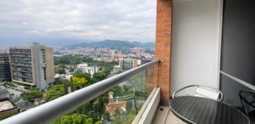 Apartamento ubicado en el sector de Milla de Oro en la ciudad de Medellín