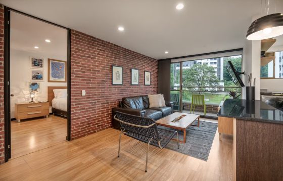 Apartamento disponible para la renta en el sector de El Tesoro en Medellín